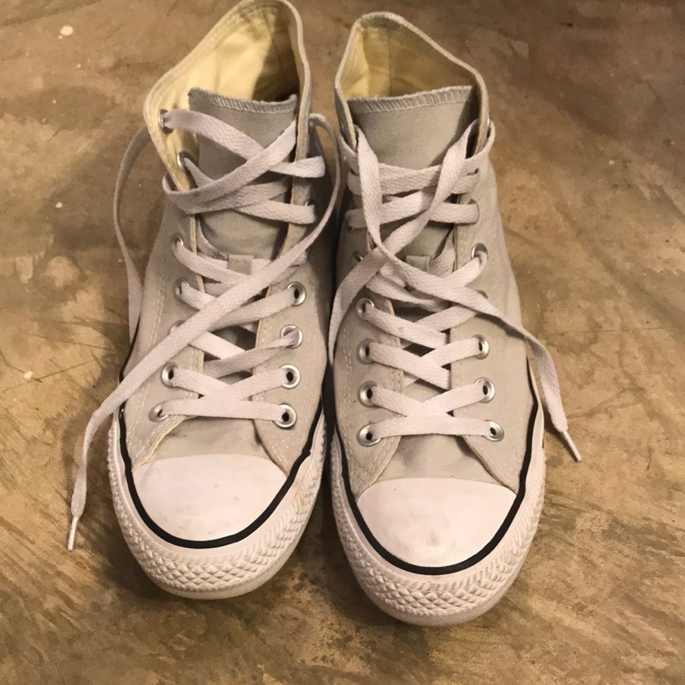 Pale grey high top converse